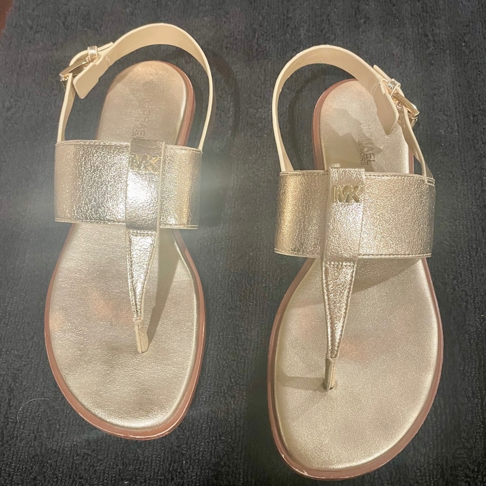Michael Kors gold thong sandals size 8